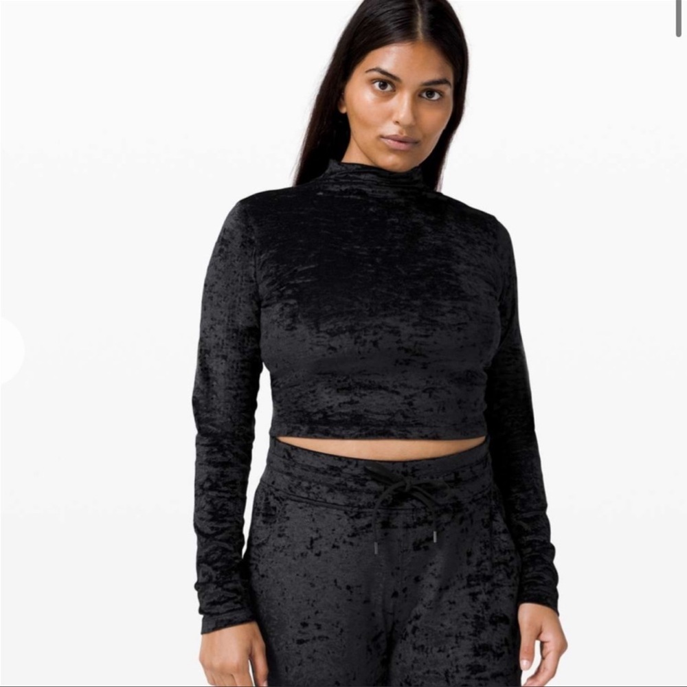 Lululemon Special Edition Mock Neck Crushed Velvet Crop